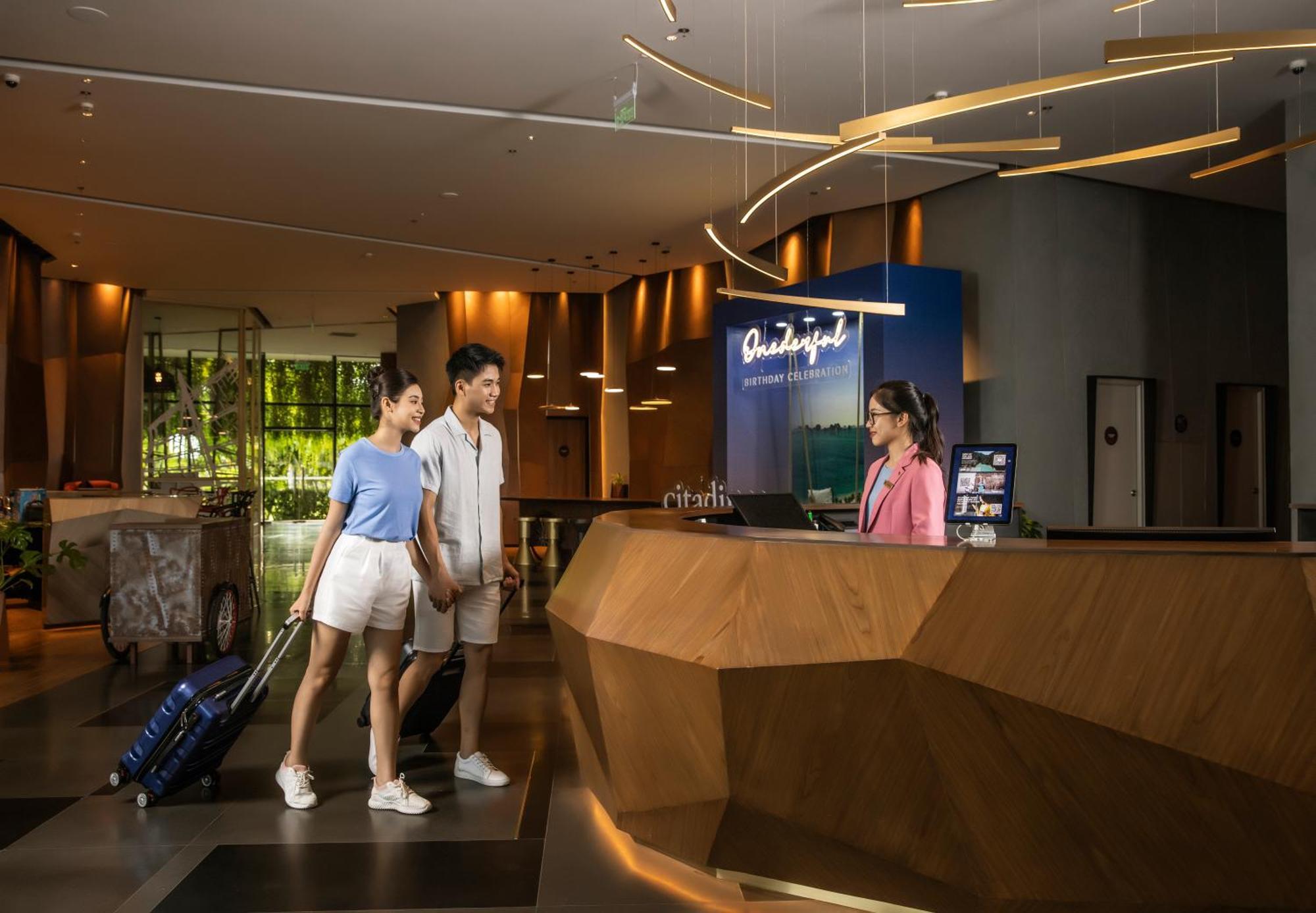 Hotel Citadines Marina Halong Hạ Long Exterior foto